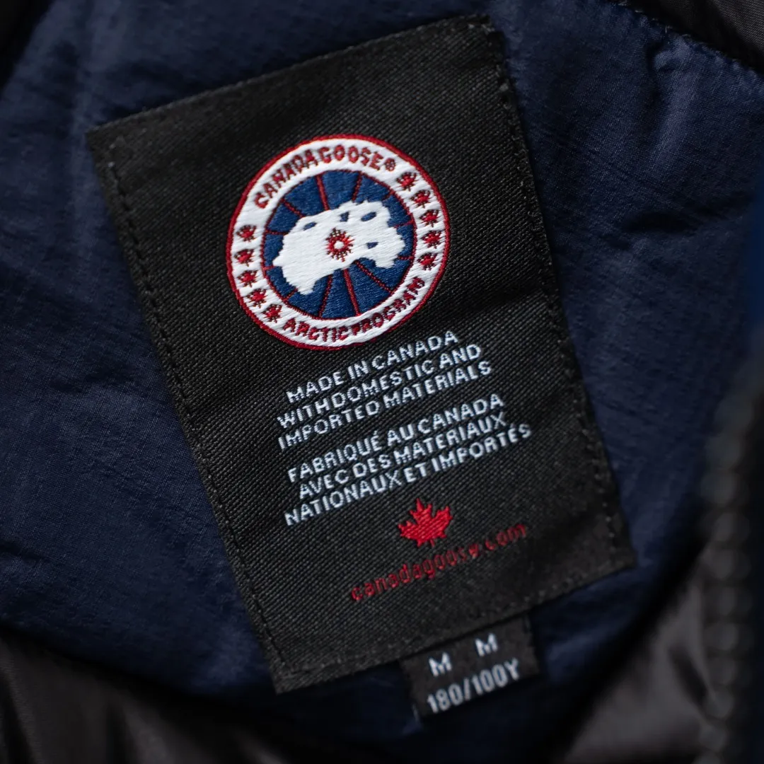 P880 CANADA GOOSE丨Canada Goose 5079 single zipper sleeve logo stand collar down jacket Color: Dark Blue Size: S-XXL